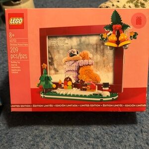 *New Sealed* Retired LEGO 40702 Christmas Picture Frame Set 209Pcs Limited Ed